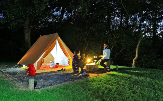 Albirondack Park Camping Lodge and Spa