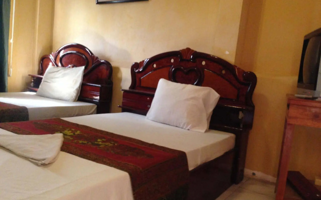 White River II Hostel