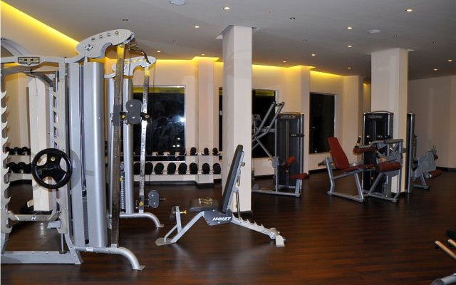 Golden 5 Sapphire Suites Hotel