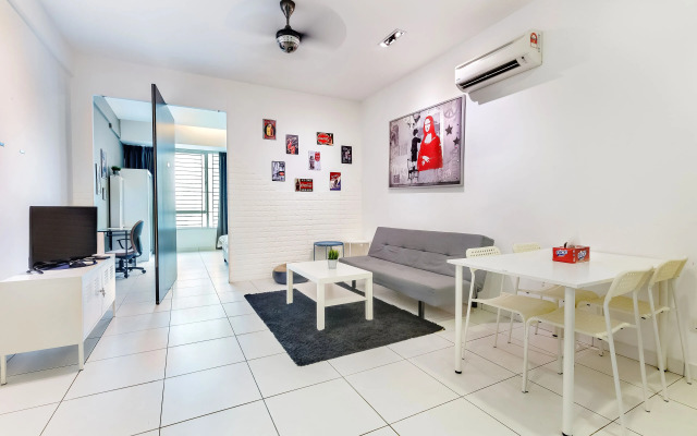 Baojuwu 1 Bedroom Akademik Suites Austin Heights