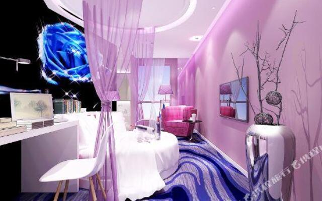 Shuangyu Business Theme Hotel (Kaifeng Drum Tower)