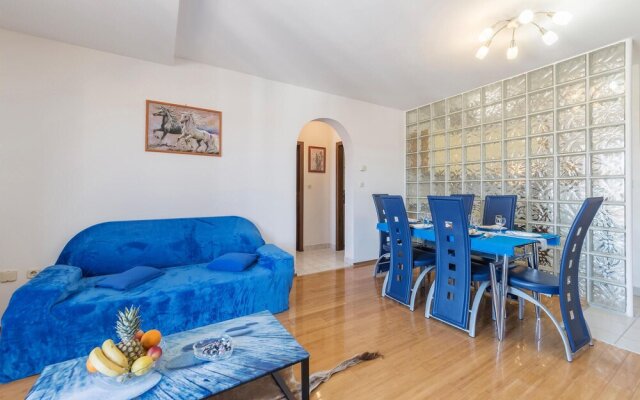 Amazing Apartment in Pula With Wifi and 1 Bedrooms