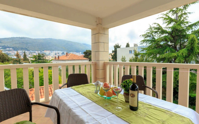 Villa Vinka