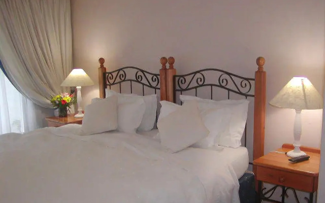 Four Pines Lodge
