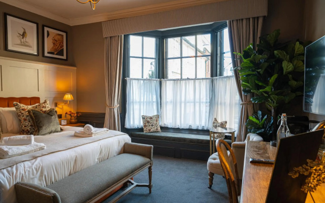 Salisbury Arms Hotel