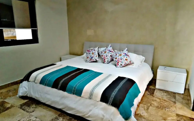 El Faro Beachfront Penthouse