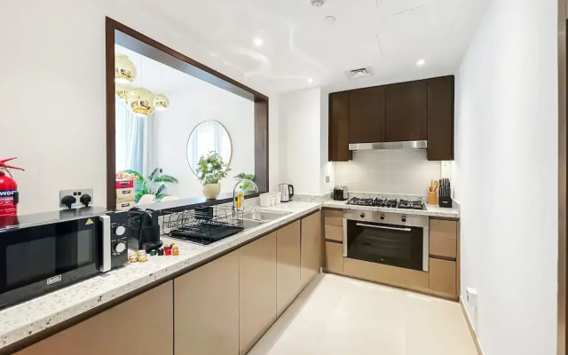 bnbme | Boulevard Heights | 3 + Maids