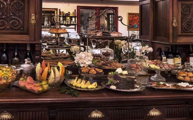 The Oasis Residential Hotel