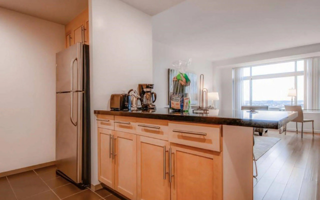 Global Luxury Suites at Kendall East