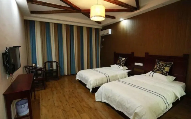 Zhangjiajie Hugo Boutique Inn