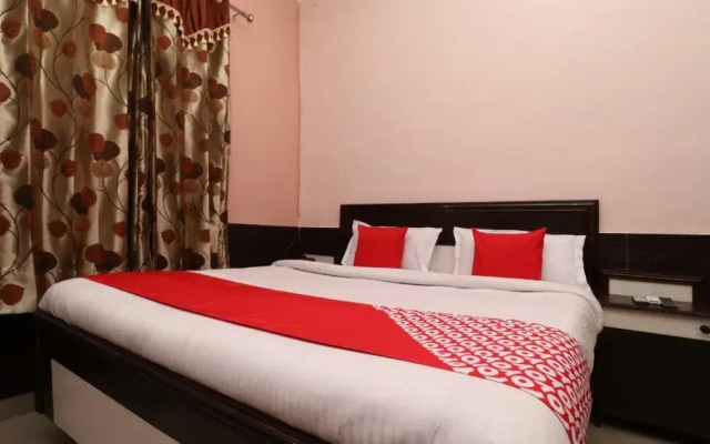 Punjab Hotel By OYO Rooms