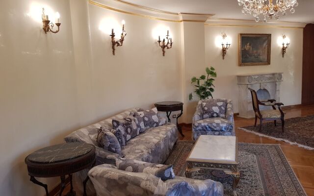 El Choueifat Apartments