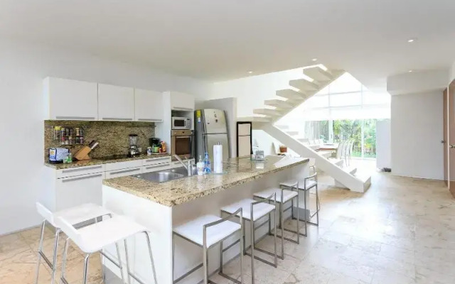 Luxury Condos at Magia