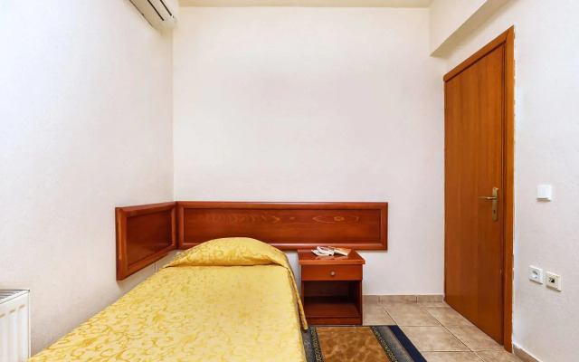 Akritas Ef Zin Villas & Suites