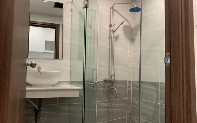 Smiley Apartment District 2