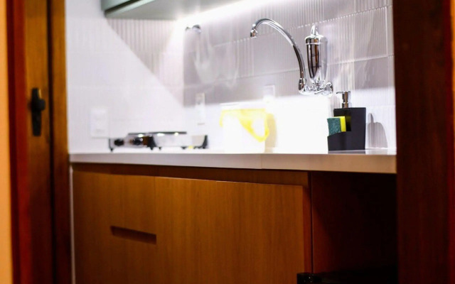 Apartamento completo com píer e acesso ao mar 4
