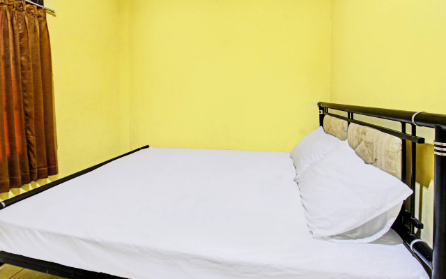 Hotel O Kos Agi Mataram Near Masjid Hissoh Al-Faham