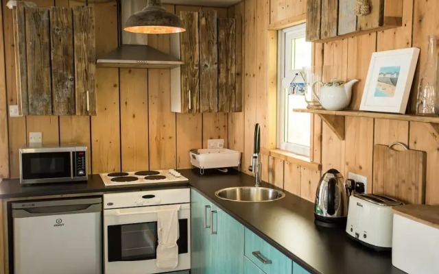 Lusty Glaze Beach Accommodation