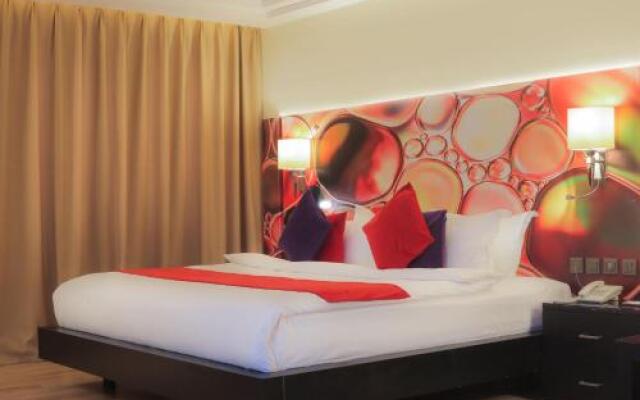 Grand Valley Hotel