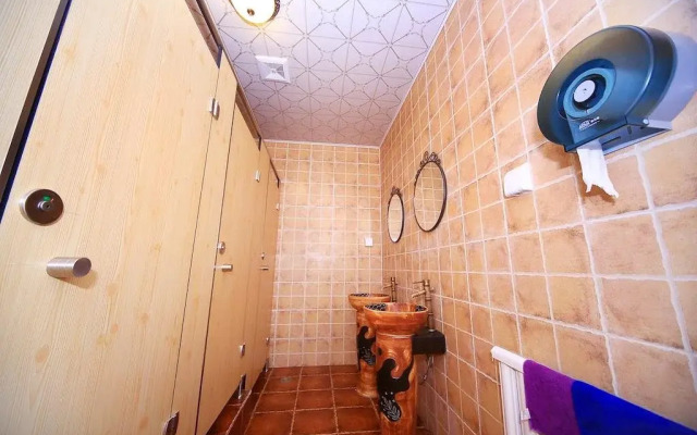 Dalian Gap Year Youth Hostel