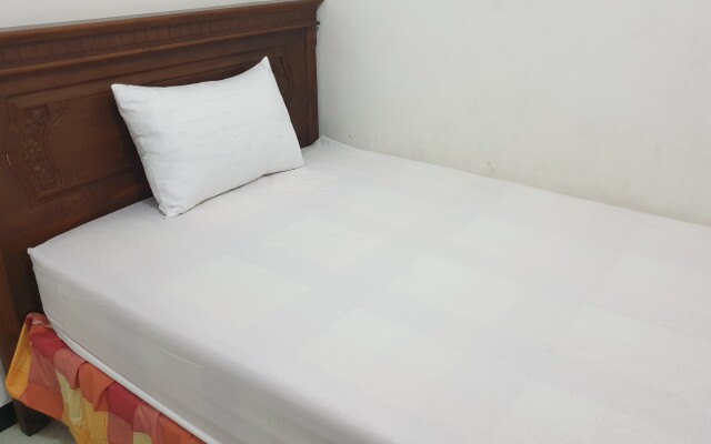 Castle Residence Syariah RedPartner