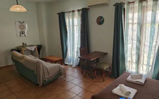 Studio Ermou Mytilene Center