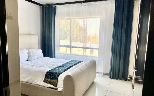 3-bedroom Luxury Apartment