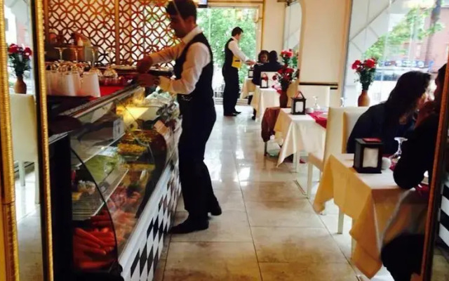 Pretty Sultanahmet Hotel