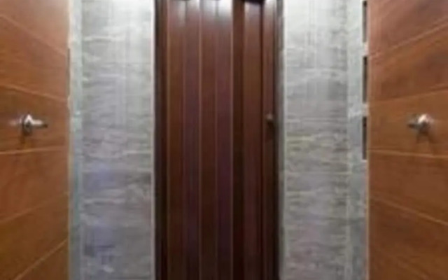 Apartment Lleras with Hot Tub