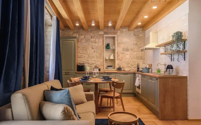 Oleander Center Suites