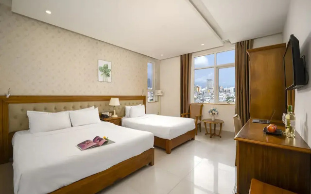 Royal Ocean Hotel Đa Nang
