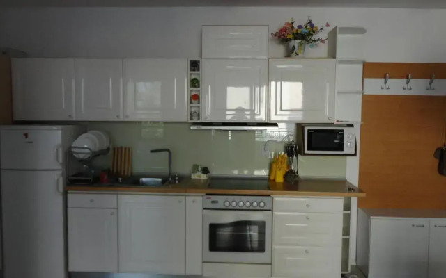 Apartment in Green Beach Resort Kavatsi
