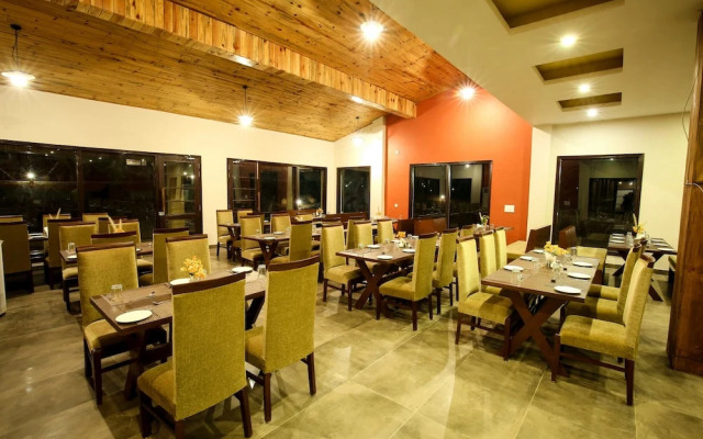 Sitabani Jungle and Spa Resort
