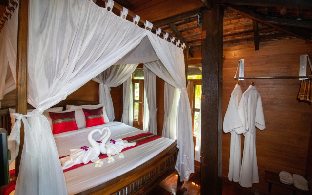 Royal Train Garden Resort