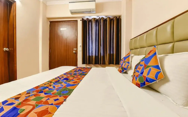 Hotel Central Plaza By OYO Rooms