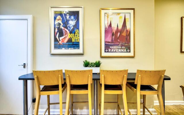 The Fav Flat - Heart of the City Apartment