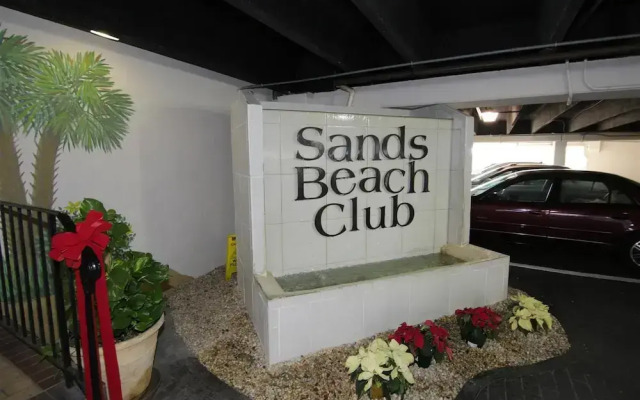 Sands Beach Club #814 Ocean Front