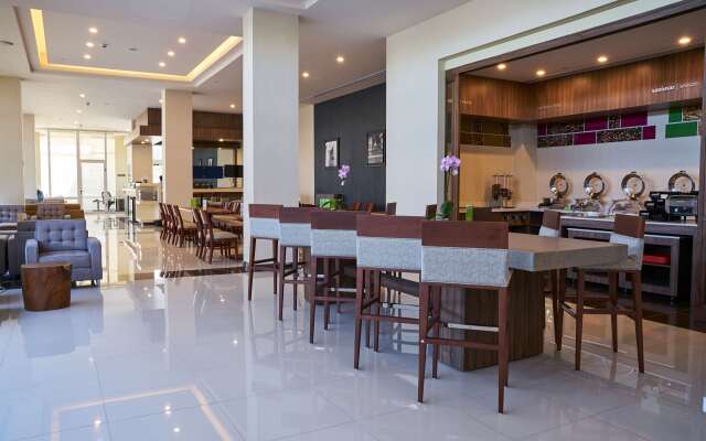 Hampton Inn by Hilton Irapuato