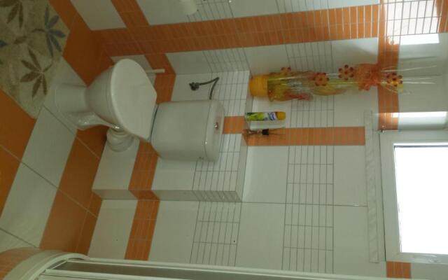 Apartmány u tenisového kurtu