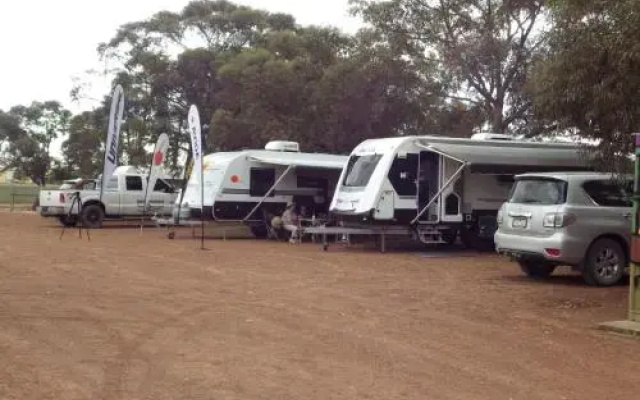 Gawler Ranges Motel And Caravan Park
