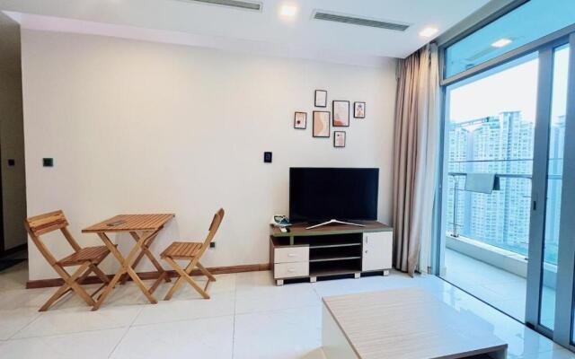 Wow! Homes by Christine - Vinhomes Luxury