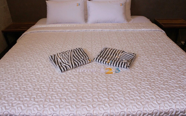 Motel 123