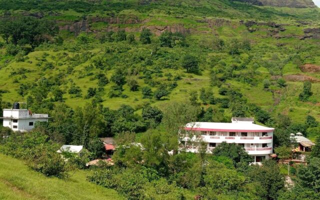 Golden Resort