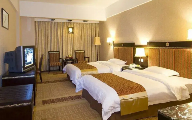 Jasper International Hotel