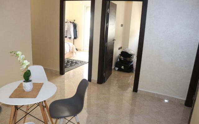 Super Appartement bien équipé à Tanger