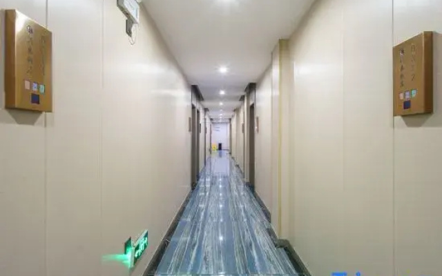 Xinhui Light Culture Hotel (Baoshan Kowloon Store)