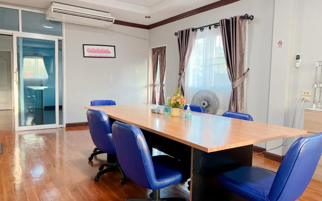 24 Hostel Donmuang
