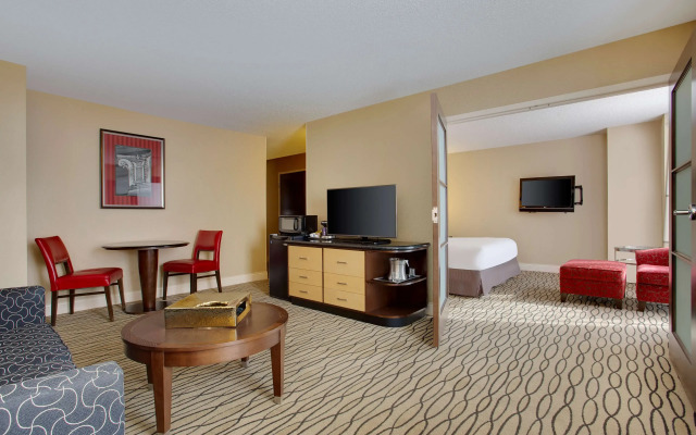 Hilton Rosemont Chicago O'Hare