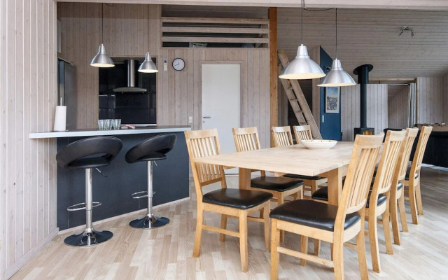 10 Person Holiday Home in Harboore-by Traum