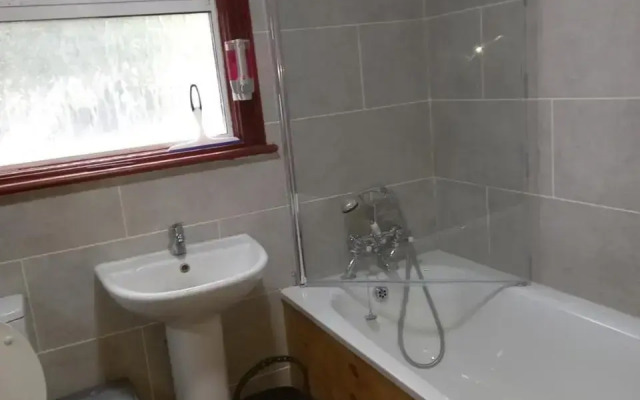 Bubblesbnb- 4 Bedroom House